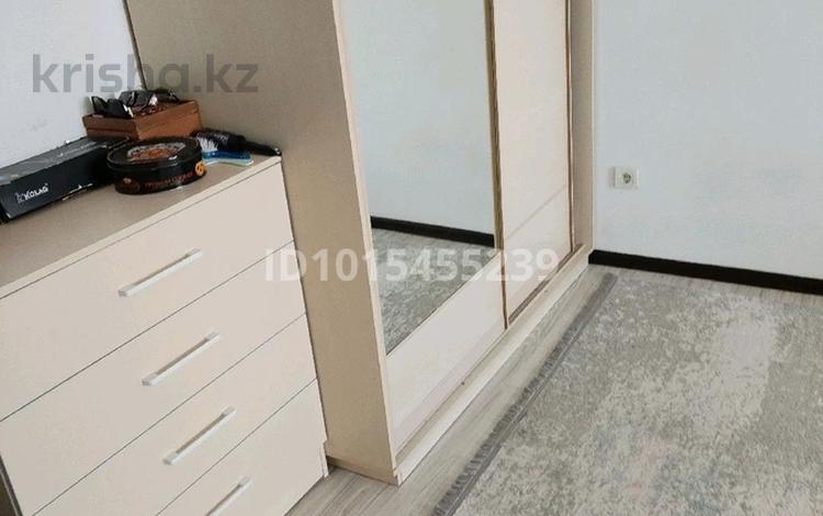 1-бөлмелі пәтер · 50 м² · 9/9 қабат, Алмагүл ш/а. 15, бағасы: 13 млн ₸ в Атырау, мкр. Алмагуль — фото 2