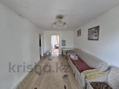 2-комнатная квартира · 44 м² · 2/5 этаж, жансугурова 118 за 13.5 млн 〒 в Талдыкоргане