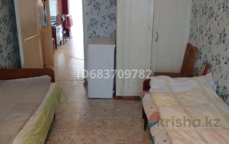 2-комнатная квартира · 46 м² · 5/5 этаж, 3 микрорайон 15 за 10 000 〒 в Риддере — фото 2