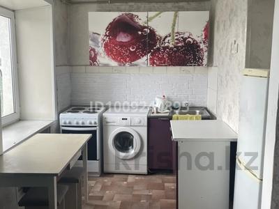 1-комнатная квартира · 32 м² · 5/5 этаж, Бозтаева 130 за 130 000 ₸ в Семее
