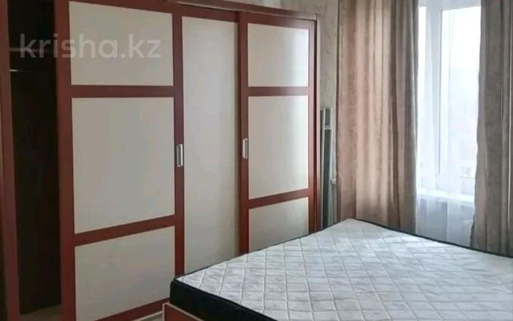 3-комнатная квартира · 80 м² · 5/5 этаж, Адырбекова 159 за 150 000 ₸ в Шымкенте — фото 2