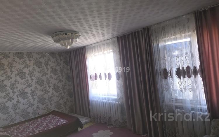 3-комнатная квартира · 62 м² · 4/5 этаж, Самал 42 — Конаева за 10 000 ₸ в Талдыкоргане, мкр Самал — фото 2