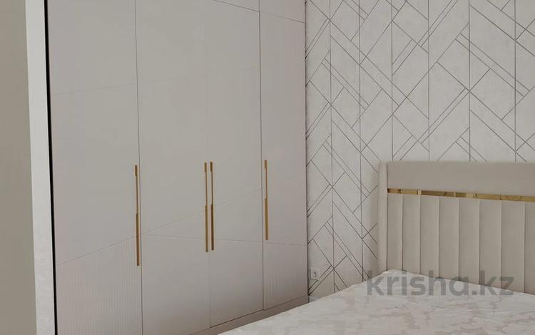 3-бөлмелі пәтер · 90 м² · 4 қабат, ул. Е-36 5, бағасы: 400 000 ₸ в Астане, Нура р-н — фото 2