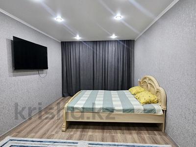 1-бөлмелі пәтер · 35 м² · 1/5 қабат, мкр Строитель 1/3, бағасы: 11 000 ₸ в Уральске
