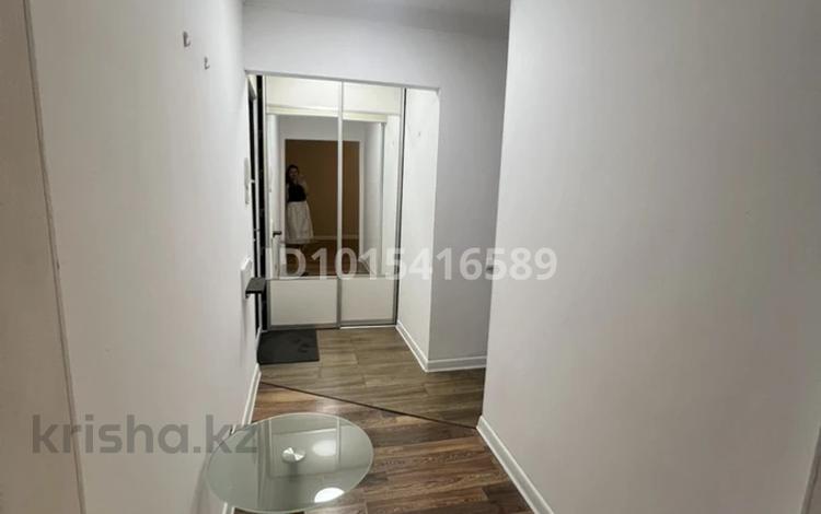 2-бөлмелі пәтер · 43 м² · 3/5 қабат, Клочкова 166 — Бухаржырау, бағасы: 35.2 млн ₸ в Алматы, Бостандыкский р-н — фото 2