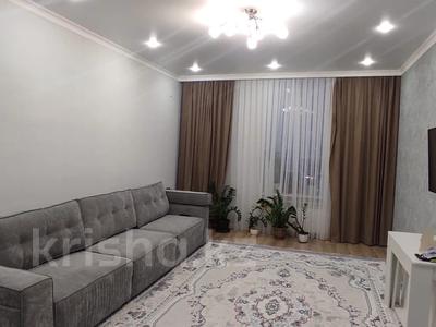 3-комнатная квартира, 100 м², 5/9 этаж помесячно, Әнет баба 9/3 за 320 000 〒 в Астане, Есильский р-н