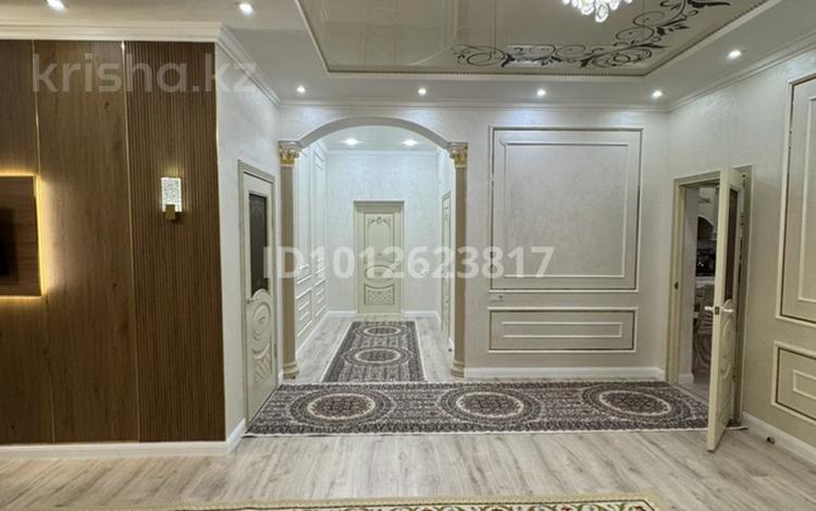 Часть дома · 5 комнат · 200 м² · 10 сот., Жумыскер — Актау 21 а за 50 млн ₸ в Атырау — фото 2