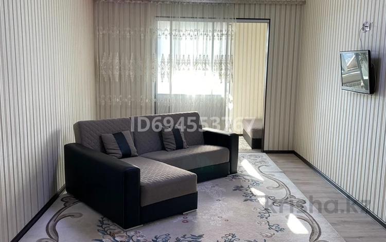 2-комнатная квартира · 75 м² · 15/18 этаж, мкр Орбита-3 208 — Торайгырова за 450 000 〒 в Алматы, Бостандыкский р-н — фото 2