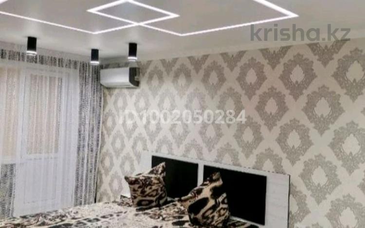 2-комнатная квартира · 44 м² · 1/2 этаж, Абая 162 за 2 000 ₸ в Таразе — фото 2