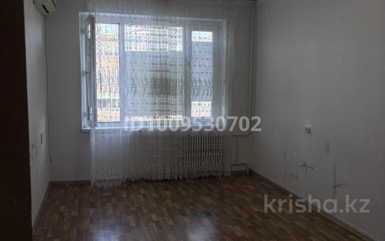 2-комнатная квартира · 56 м² · 4/5 этаж, 12-й мкр 69 за 13 млн ₸ в Актау — фото 2