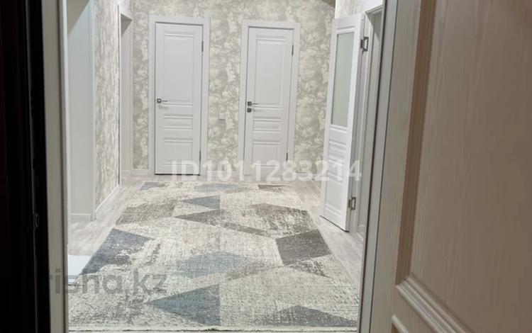3-комнатная квартира · 84 м² · 4/6 этаж, мкр. Алтын орда 8Г за 37 млн ₸ в Актобе — фото 2