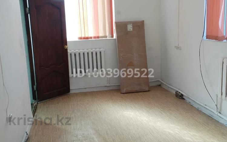 Свободное назначение · 35 м² за 120 000 ₸ в Актобе, Сазда-2  — фото 6