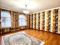 7-комнатный дом помесячно, 488 м², 8 сот., Кулболды 11 за 2.5 млн 〒 в Алматы, Наурызбайский р-н — фото 5