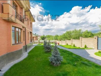 Отдельный дом · 7 комнат · 900 м², Арайлы 29 за 5 млн 〒 в Алматы, Бостандыкский р-н