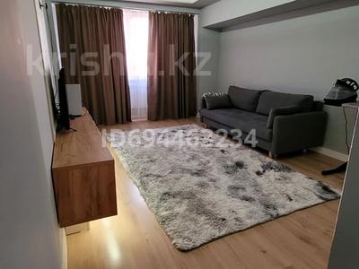 2-бөлмелі пәтер · 56 м² · 4/9 қабат, мкр Аксай-3Б 32, бағасы: 42 млн ₸ в Алматы, Ауэзовский р-н
