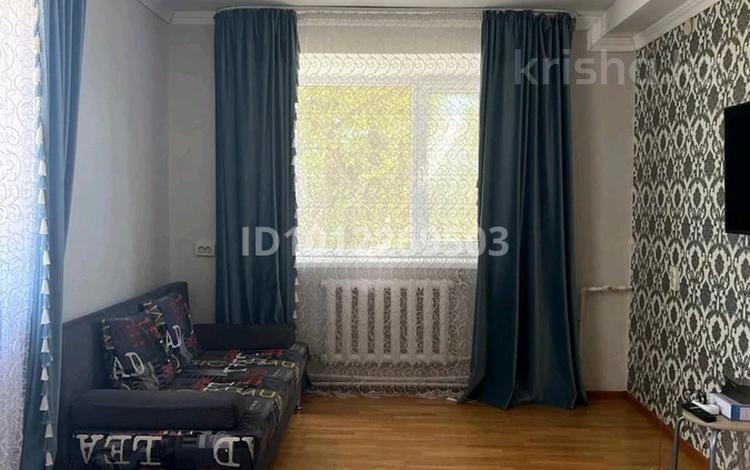 2-комнатная квартира · 47 м² · 2/3 этаж, Ул.Роза Бағланова 15 — Возле 18 школы и 23садик Балауса за 9.8 млн ₸ в Актобе, жилой массив Кирпичный — фото 2