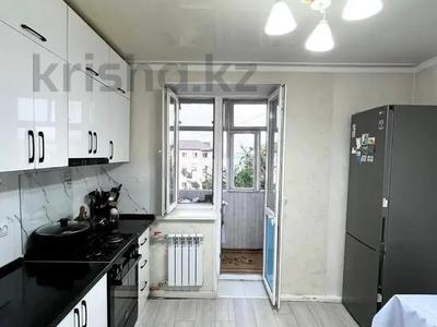3-бөлмелі пәтер · 60 м² · 5/5 қабат, Каратал 61, бағасы: 250 000 ₸ в Талдыкоргане
