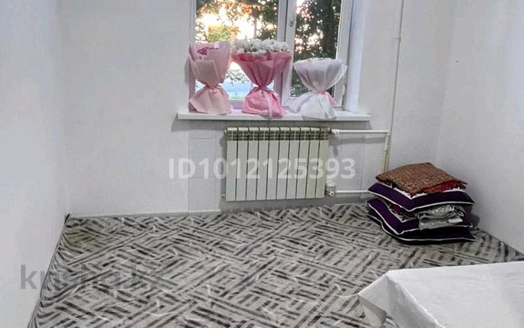 1-бөлмелі пәтер · 18 м² · 1/9 қабат, мкр 11 10 — Аз-Наурыз, бағасы: 7.5 млн ₸ в Актобе — фото 2