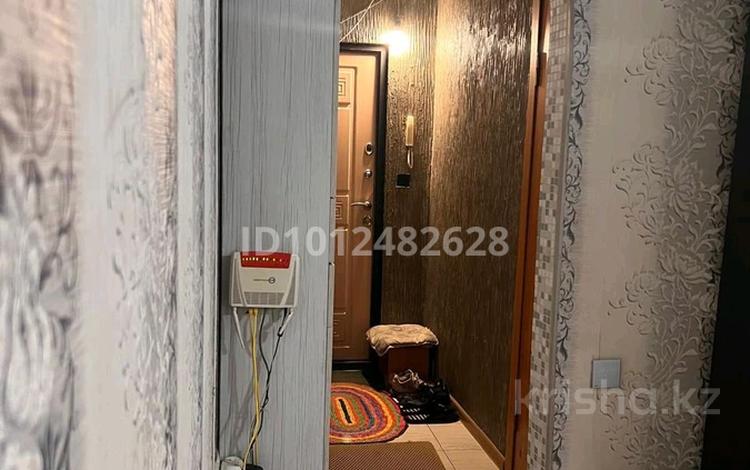 3-бөлмелі пәтер · 60 м² · 1/4 қабат, мкр №3 — Улугбека, бағасы: 37 млн ₸ в Алматы, Ауэзовский р-н — фото 2