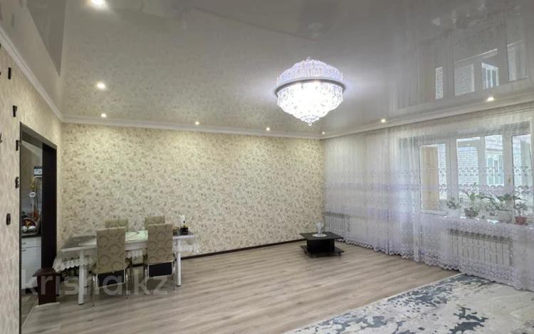 3-бөлмелі пәтер · 103.9 м² · 5/5 қабат, Циолковского, бағасы: 34.5 млн ₸ в Уральске — фото 2