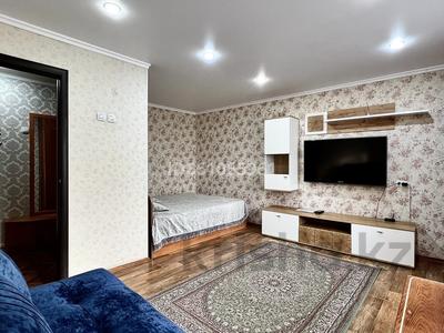 1-комнатная квартира, 33 м², 2/5 этаж посуточно, Нурсултана Назарбаева 75 за 9 000 〒 в Петропавловске