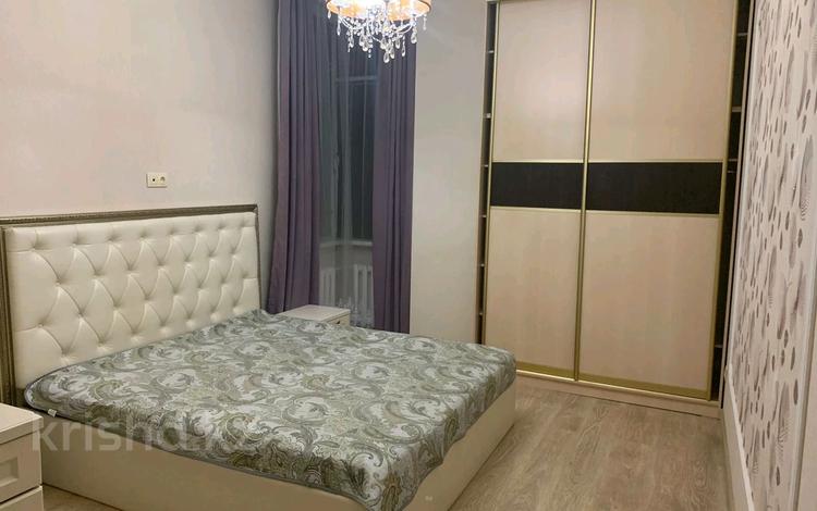 2-бөлмелі пәтер · 80 м² · 8/22 қабат, Момышулы 2, бағасы: 300 000 ₸ в Астане, Алматы р-н — фото 2