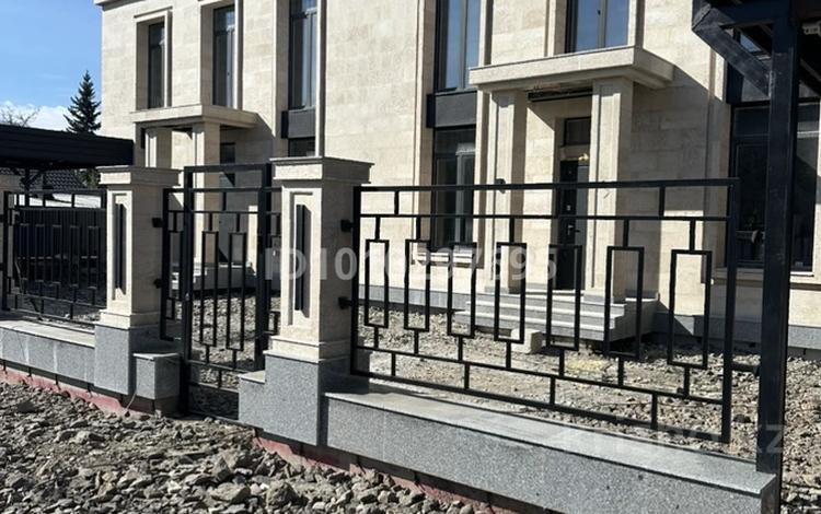 5-комнатная квартира · 197 м², мкр Михайловка , Степная 115 — Облгаи за ~ 71.9 млн ₸ в Караганде, Казыбек би р-н — фото 11