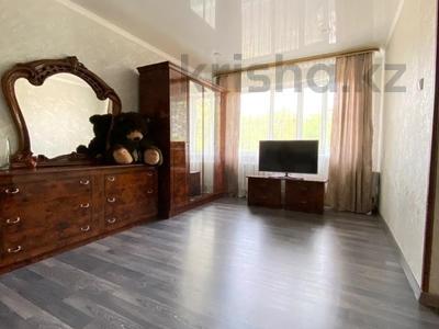1-комнатная квартира · 30 м² · 1/5 этаж, 343 квартал 17 за 12 млн ₸ в Семее