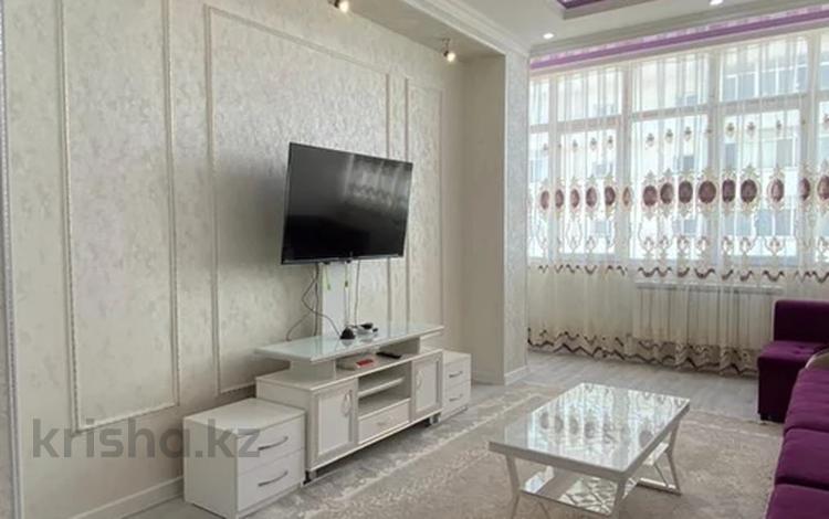 2-комнатная квартира · 85 м² · 9/17 этаж, Кунаева 91 за 17 000 ₸ в Шымкенте, Аль-Фарабийский р-н — фото 2