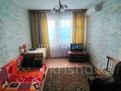 1-комнатная квартира · 35.6 м² · 4/5 этаж, 4 мкр 2 — Центр за 13 млн 〒 в Аксае