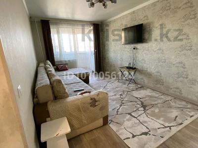 3-комнатная квартира · 58 м² · 3/5 этаж, 9-й микрорайон, Жансугурова — Жансугурова уг Казакстанская за 20.2 млн 〒 в Талдыкоргане