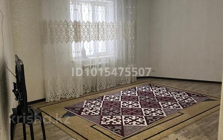 2-комнатная квартира · 57 м² · 2/5 этаж, 26-й мкр 22 за 14.5 млн ₸ в Актау — фото 2