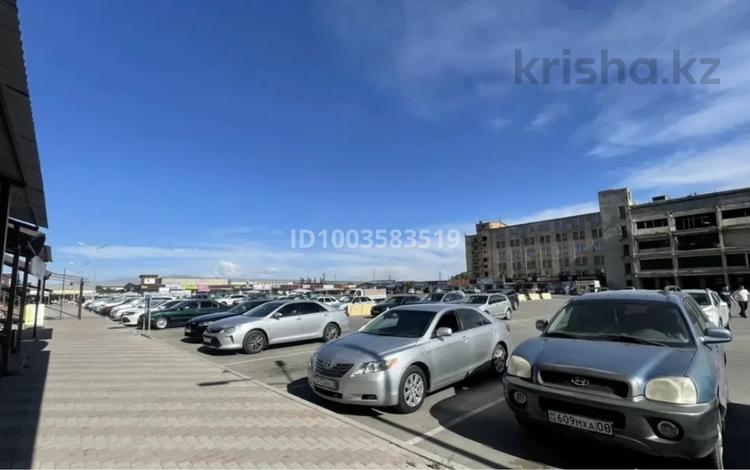 Магазины и бутики · 58 м² за 7.5 млн 〒 в Таразе — фото 2