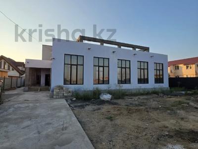 Отдельный дом · 5 комнат · 412 м² · 9 сот., мкр Жулдыз, Садык Аманжолов 11 за 60 млн ₸ в Атырау