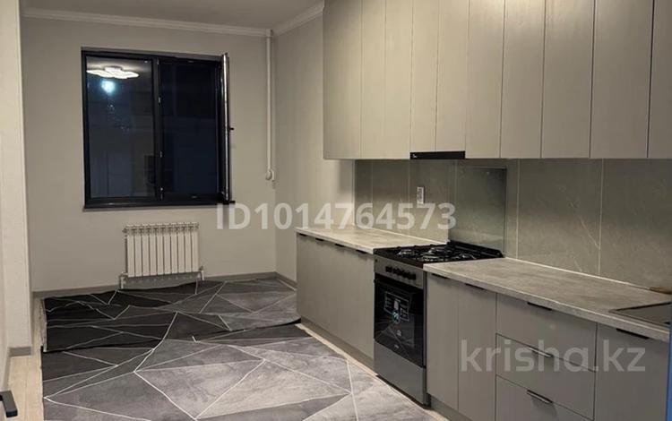 1-комнатная квартира · 57 м² · 1/9 этаж, мкр Нуркент, 9-3корпус 2 за 250 000 ₸ в Алматы, Алатауский р-н — фото 2