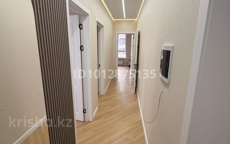 3-бөлмелі пәтер · 75 м² · 4/14 қабат, Утеген батыра 11, бағасы: 75 млн ₸ в Алматы, Ауэзовский р-н — фото 2