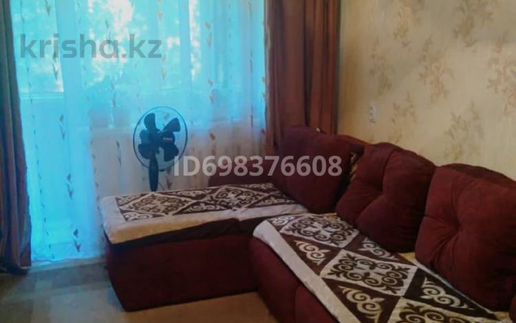 1-бөлмелі пәтер · 36 м² · 4/5 қабат, Мкр. Самал 30 — Сейфуллина, бағасы: 9 млн 〒 в Таразе — фото 2