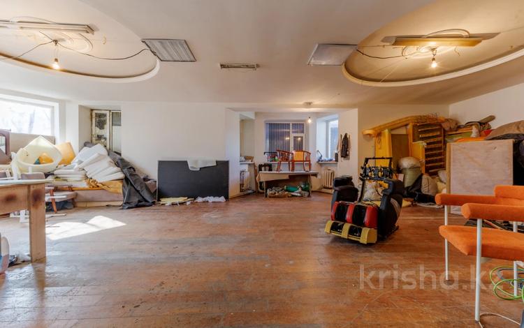 Отдельный дом · 12 комнат · 800 м² · 12 сот., Саркан 26 за 90 млн 〒 в Астане, Алматы р-н — фото 2