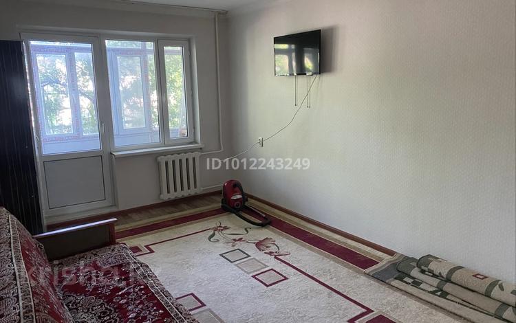1-бөлмелі пәтер · 45 м² · 2/5 қабат, мкр Мынбулак 55, бағасы: 120 000 ₸ в Таразе — фото 2