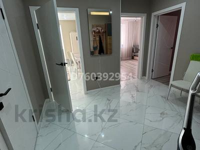 2-комнатная квартира · 89 м² · 1/5 этаж, мкр Жана Орда, Алаш 4 — 10 микр за 250 000 ₸ в Уральске