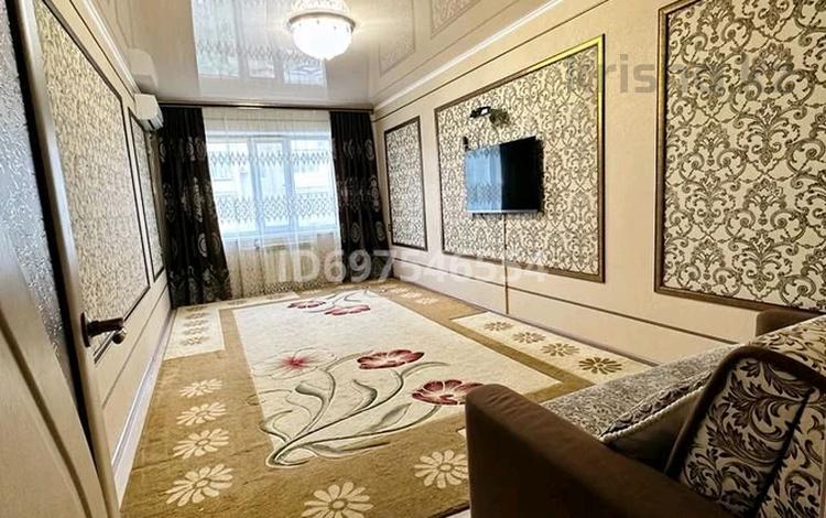 2-бөлмелі пәтер · 60 м² · 3/9 қабат, Черекаева 18 — Акотау, бағасы: 27 млн ₸ в Уральске — фото 2