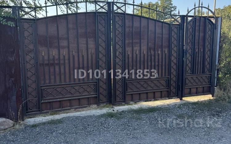 Отдельный дом · 6 комнат · 90 м² · 15 сот., 1 линия 6,7 — ПК Энергетик. дача находится на первой линии, за огородом сразу протекает речка. находится за Пос. Байсерке, за озером, Дмитриевские дачи. за 27.5 млн ₸ — фото 2