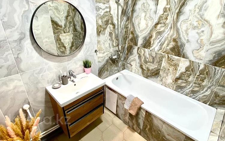 1-комнатная квартира · 45 м² · 7/7 этаж, мкр. Алтын орда 49д за 10 000 〒 в Актобе — фото 2