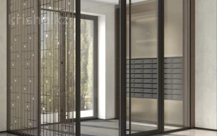 2-комнатная квартира · 80 м² · 3/16 этаж, Каныша Сатпаева 90/55Б за 61.5 млн ₸ в Алматы, Бостандыкский р-н — фото 2