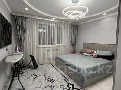 3-комнатная квартира · 100 м² · 6/10 этаж, мкр Аксай-1 11/9 за 75 млн 〒 в Алматы, Ауэзовский р-н