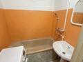 2-комнатная квартира · 52 м² · 2/5 этаж, ул. Жекибаева за 10.5 млн ₸ в Караганде, Алихана Бокейханова р-н — фото 5