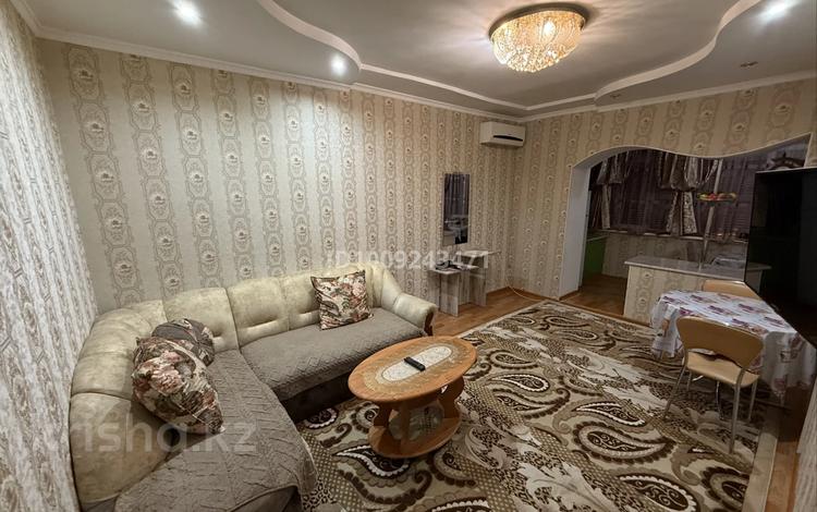 2-бөлмелі пәтер · 45 м² · 1/4 қабат, мкр Акбулак, Конаева, бағасы: 220 000 ₸ в Таразе — фото 2