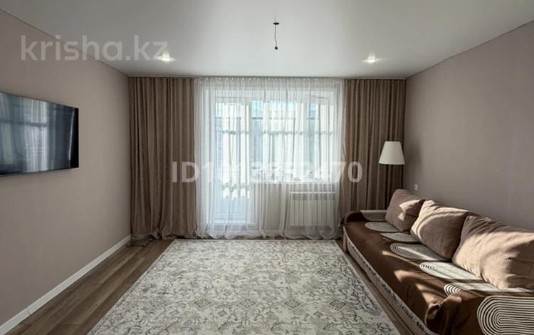 2-комнатная квартира · 54 м² · 7/10 этаж, мкр Юго-Восток, Таттимбета 4 — поликлиника 3 за 25.5 млн ₸ в Караганде, Казыбек би р-н — фото 2