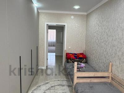 3-комнатная квартира · 90 м² · 3/7 этаж, мкр. Алтын орда за 35 млн ₸ в Актобе