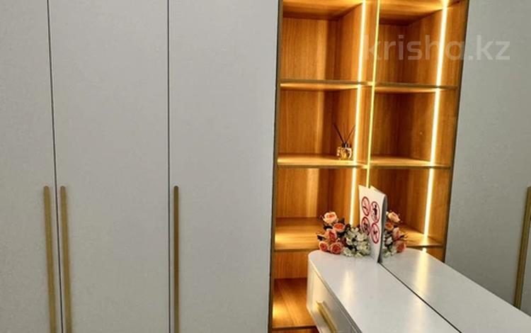 2-комнатная квартира · 75 м² · 11/25 этаж, Байдибек би стр. 127/7 за 18 000 ₸ в Шымкенте, Абайский р-н — фото 2